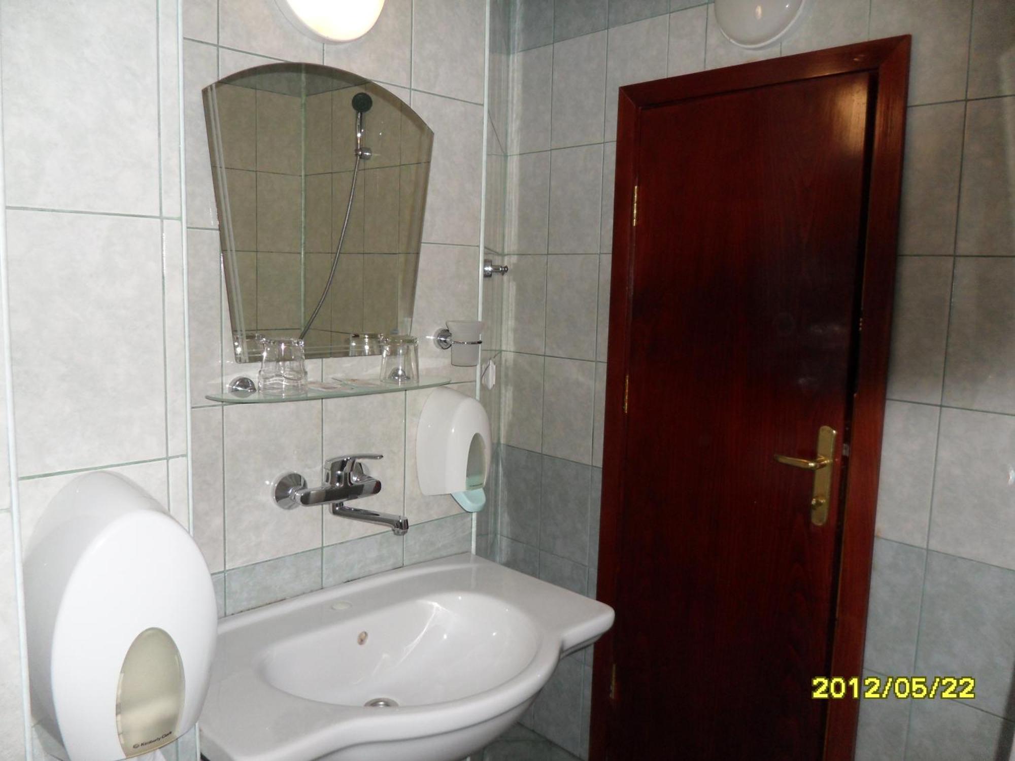 Guest House Hetodon سوزوبول الغرفة الصورة