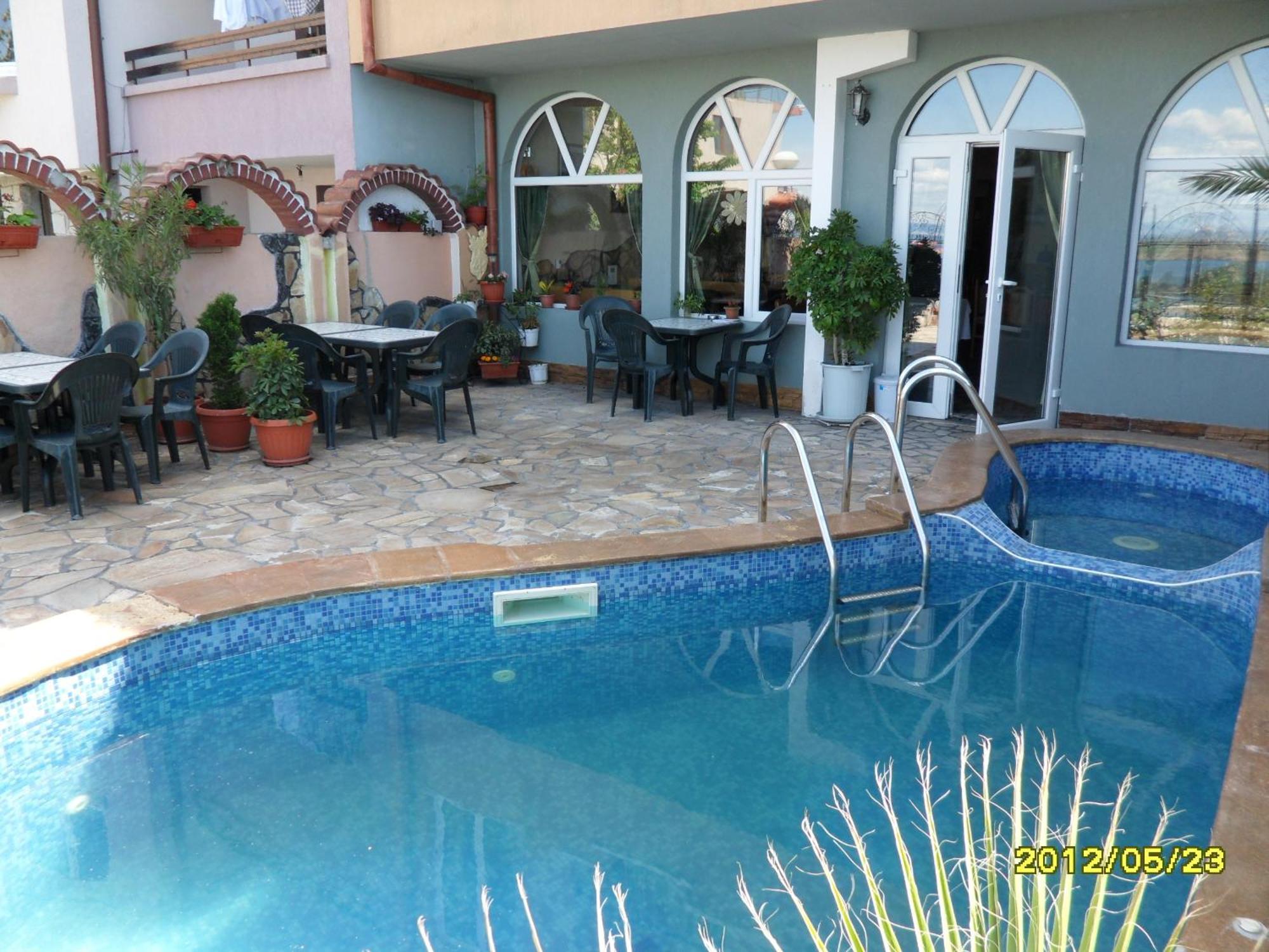Guest House Hetodon سوزوبول المظهر الخارجي الصورة