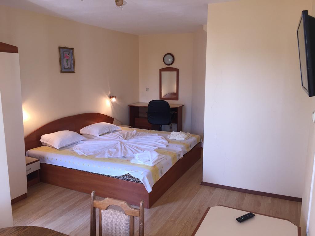 Guest House Hetodon سوزوبول المظهر الخارجي الصورة