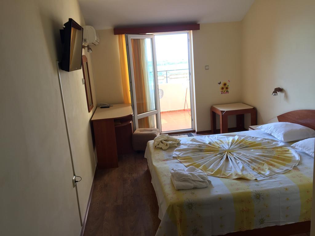 Guest House Hetodon سوزوبول المظهر الخارجي الصورة