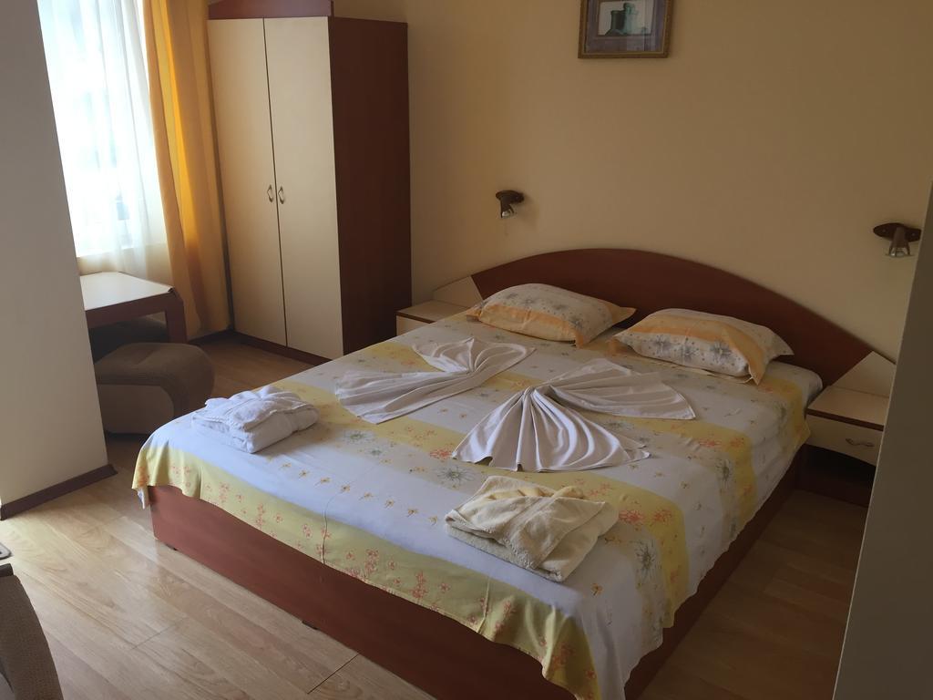 Guest House Hetodon سوزوبول المظهر الخارجي الصورة