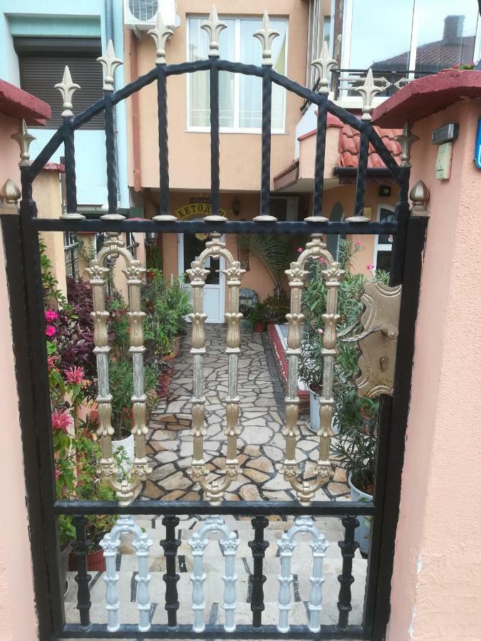 Guest House Hetodon سوزوبول المظهر الخارجي الصورة